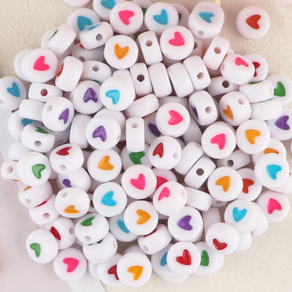 100pcs 7mm weiß mehrfarbig Herz muster Acryl perlen flach rund lose Abstand halter Perlen DIY Halskette Armband für die Schmuck herstellung