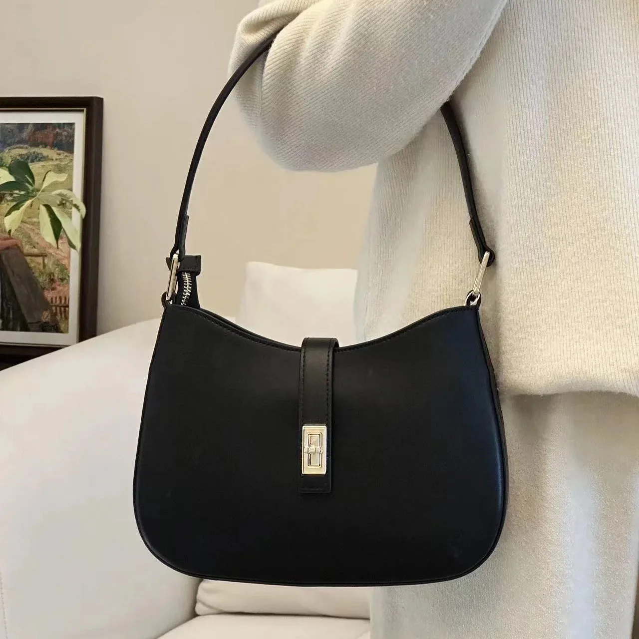 

Cowhide underarm bag 2025 new high-end fashion simple crescent bag genuine leather women's commuting hand-held shoulder bag