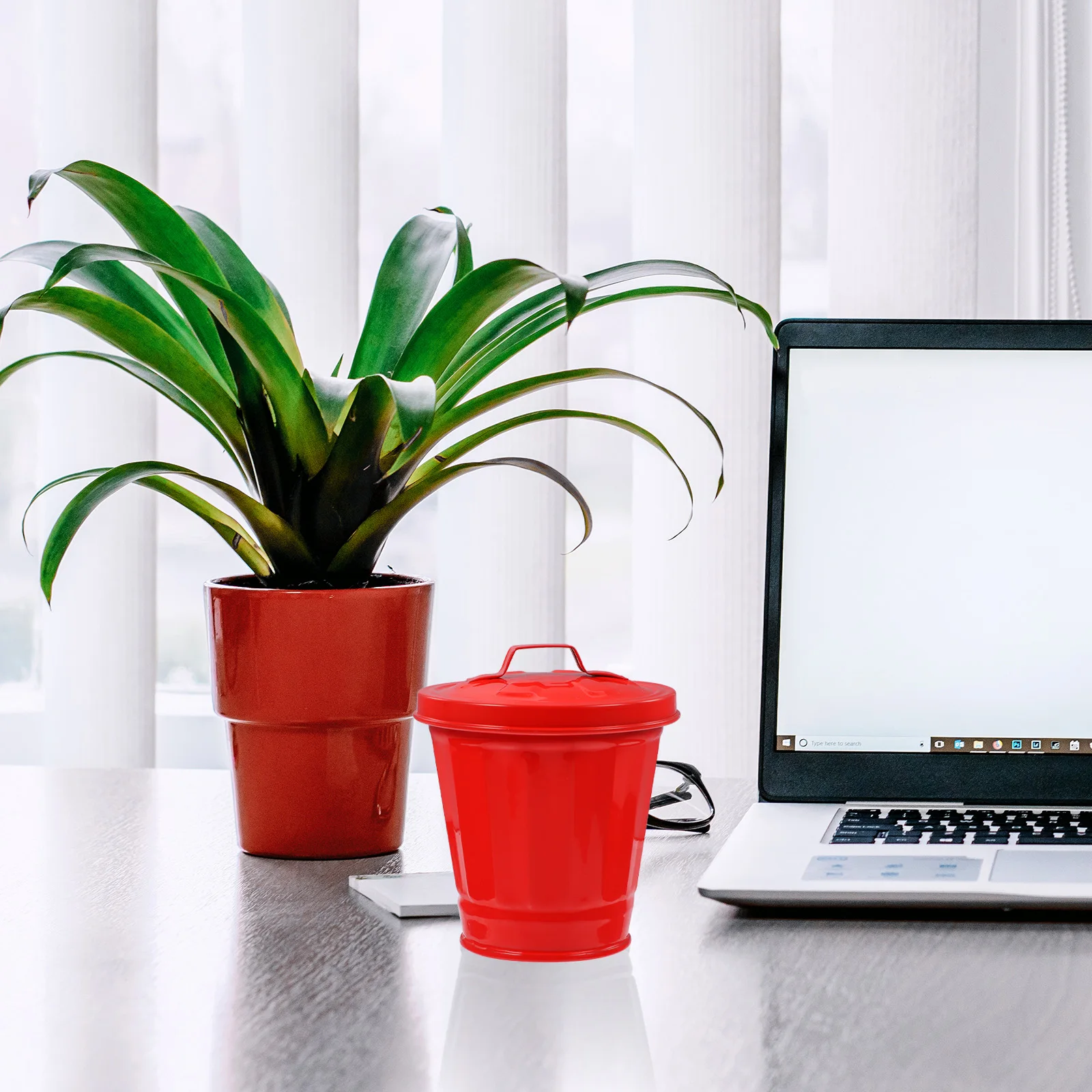 

2pcs Handheld Lid Storage Bucket Mini Desktop Trash Can For Home Office Countertop Tabletop Metal Garbage Bin Small Waste