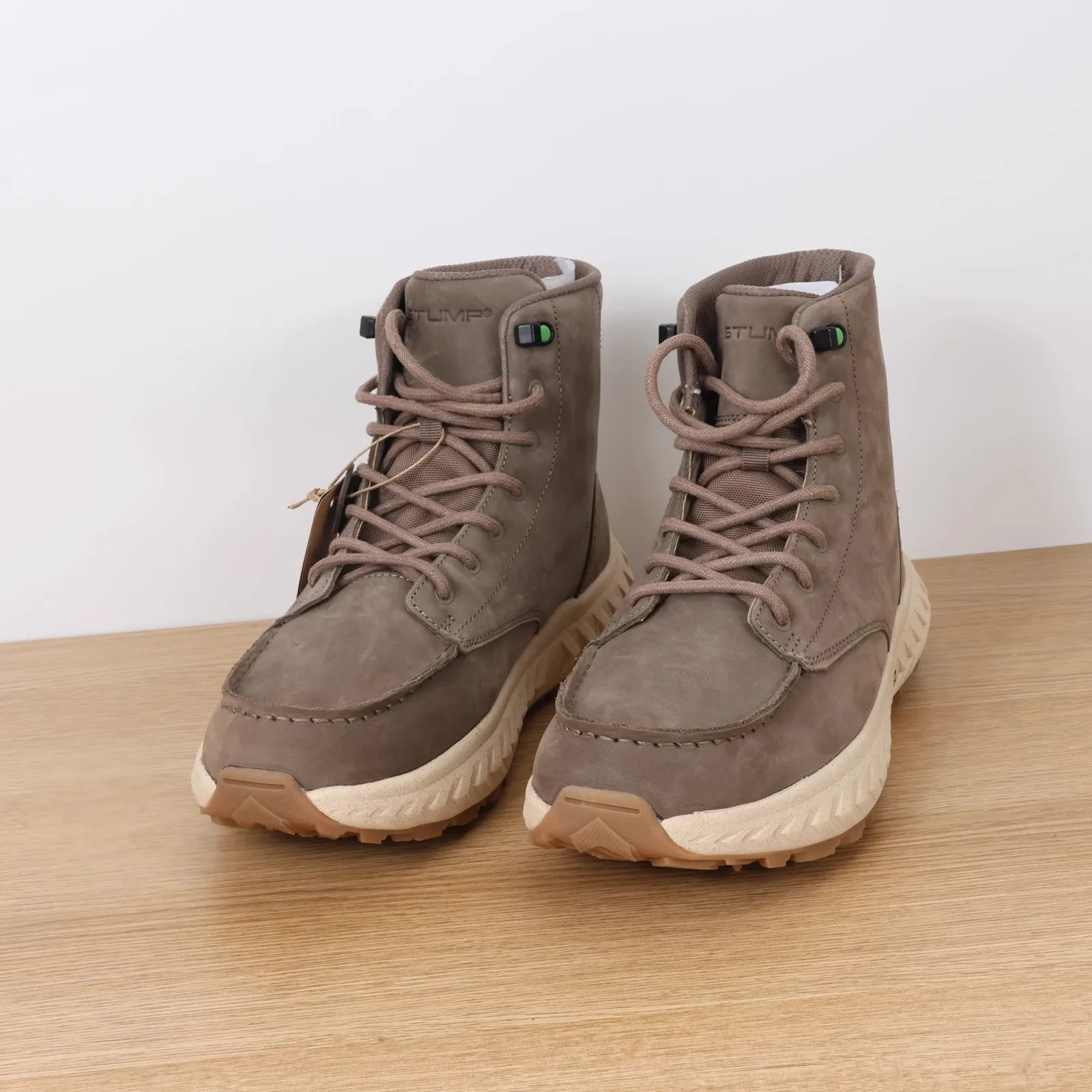 

2025 New Popular Unisex Breathable Comfortable Wearable Anti-Slip Durable Hiking Boots High-Quality Hiking Boots