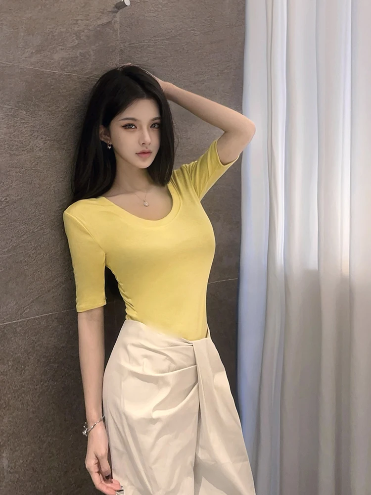 

Xia Yuan Original Lemon Yellow Vitali T-irt entials Women's Faion Spring 2025 Other Material Ladies Premium T-irt