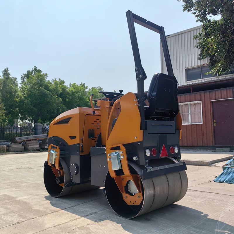 آلات البناء الصغيرة الهيدروليكية الاهتزاز البسيطة الطريق الأسطوانة 1.2 طن مزدوجة طبل الأسفلت الأسطوانة فيبرو المضغوط للبيع