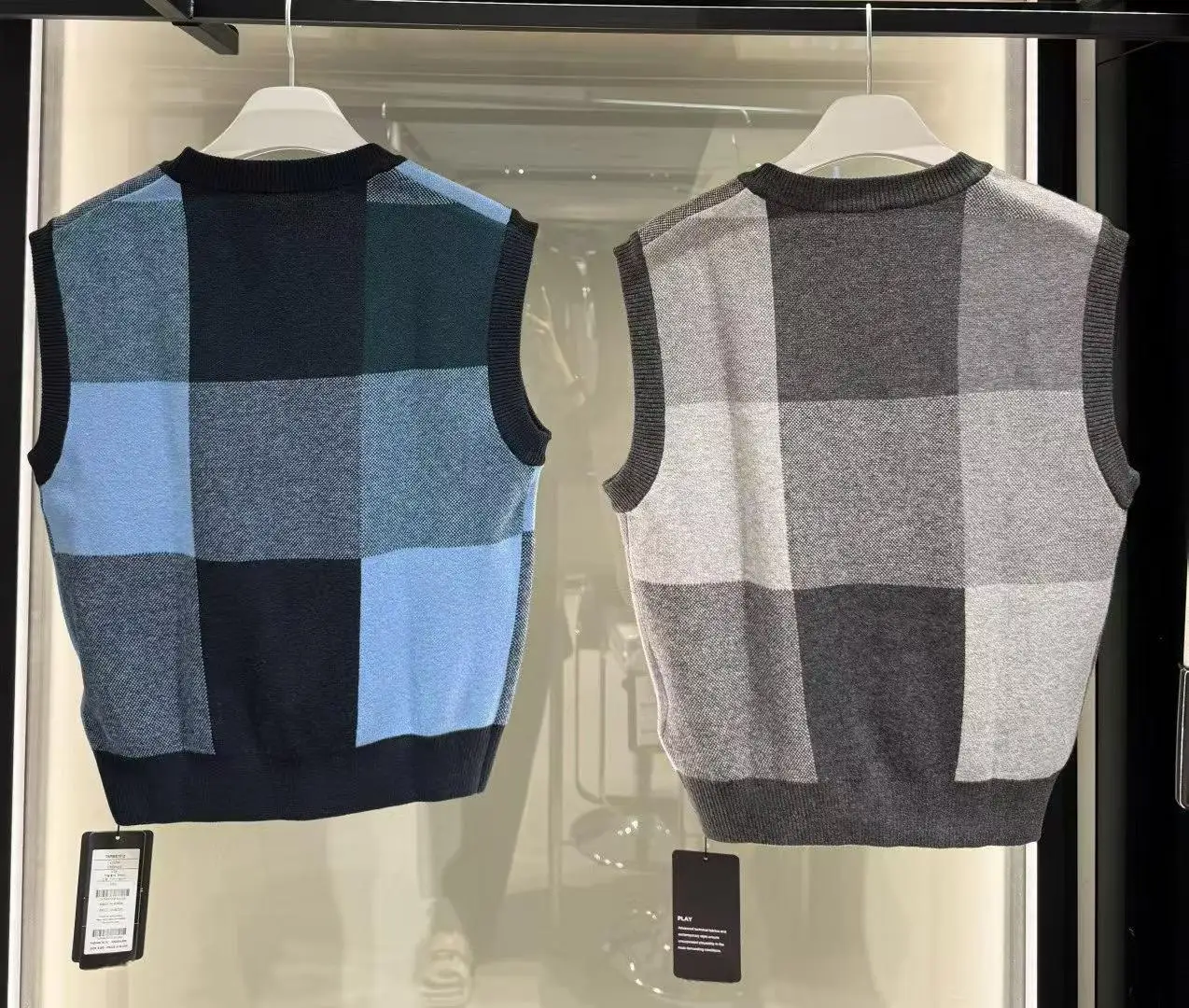 2026 Ladies  Autumn Golf Knit Vest Crew Neck Contrast Color Sleeveless Women Golf Sport Sweater Vest