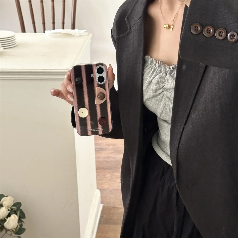 

Retro Brown Vertical Stripes Taiyaki With Holder Cover Case Shockproof Protective Phone Case for iPhone 16 15 14 13 Pro Max