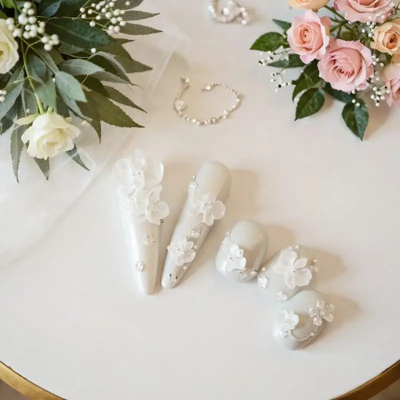 Stampo in silicone per nail art con design floreale Phalaenopsis 3D, modello per intaglio di manicure con orchidea dolce farfalla fai da te