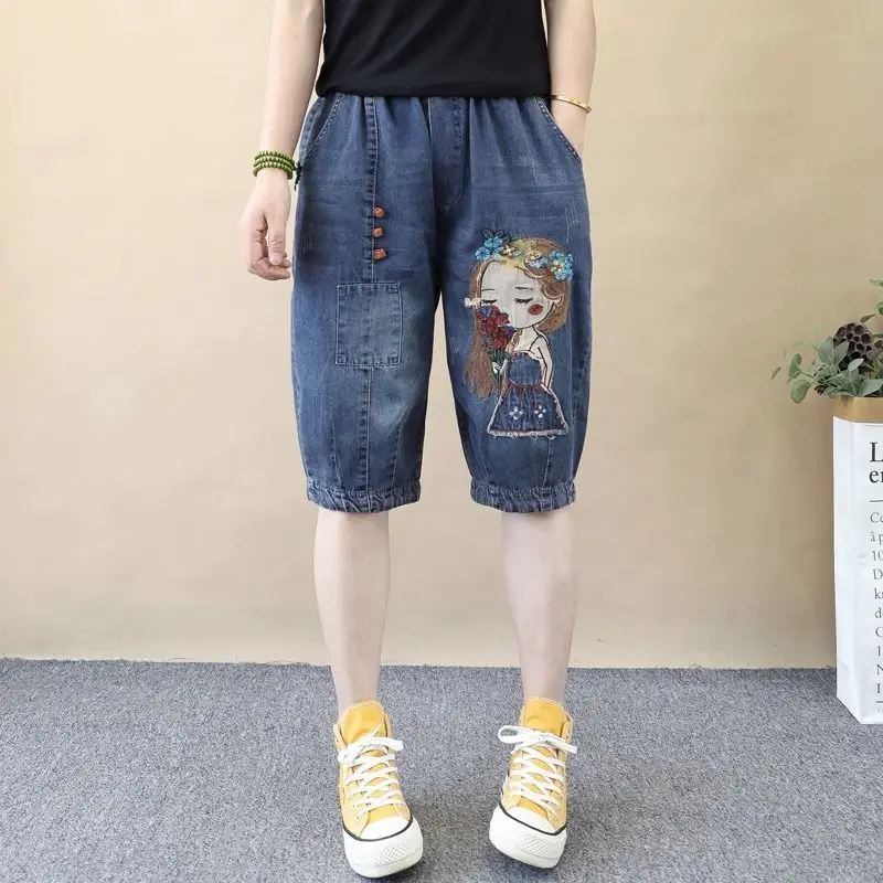 Vintage Girl Embroidered Denim Capris 2024 Ethnic Style Women High Waist Knee Length Jeans Woman Harem Short Pants