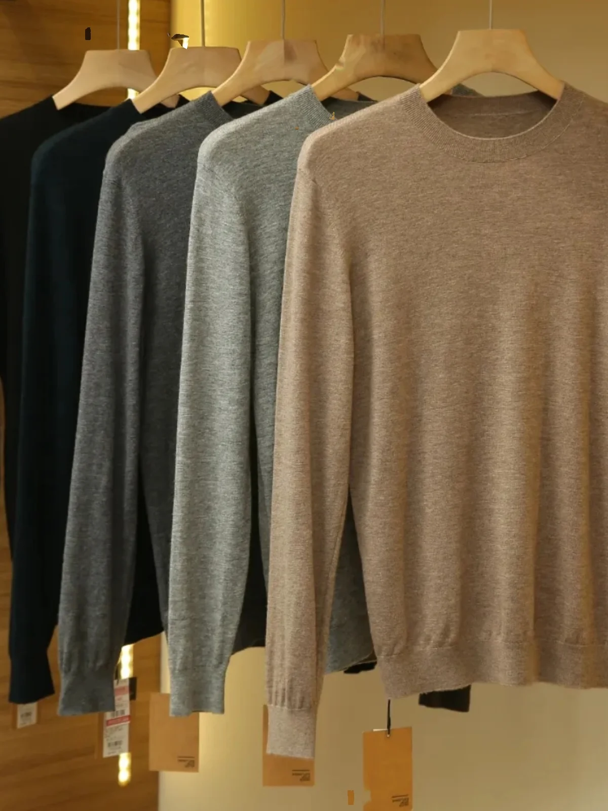  100 Wool Fabric round Neck Base Shirt Sweater Classic Men's Essential Style Fashion Urban Design Long Sleeve Knitwear