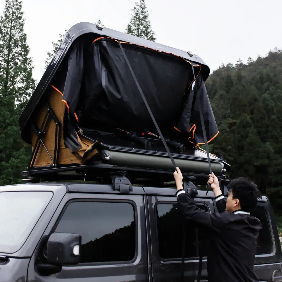 

4x4 Hard Shell Car Rooftop Tent for 3-4 Persons Clamshell Design Telescopic Ladder for Camping Four-Season Use Waterproof