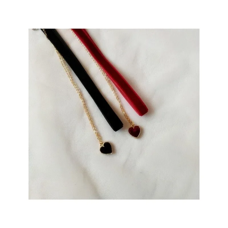 1PC Classic Velvet Choker Necklace Heart Pendant Necklaces For Women Fashion Sweet Personality Pendant Jewelry Valentine's Gift image 4