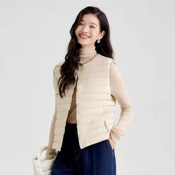 Gilet imbottito caldo ripiegabile ultraleggero da donna 2024 piumino senza maniche da donna nuovo 90% piumini d'anatra bianchi