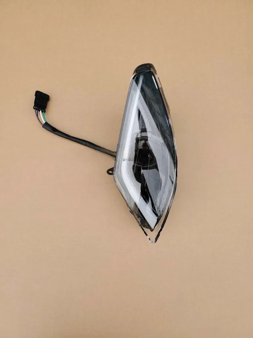 Motorcycle Front Headlight Headlamp Assembly For Aprilia SR Max 250 300 SR250 SR300 SRMAX250 SRMAX300 Head Light