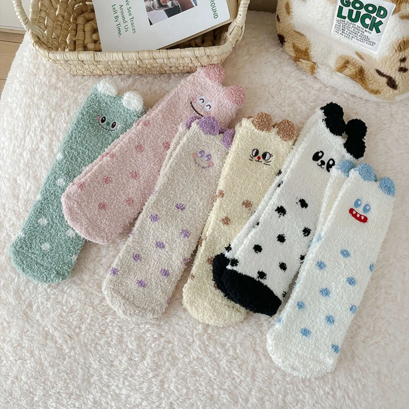 

2 пары милых носков, милые женские носки из кораллового флиса в горошек, осенние и зимние домашние носки для сна