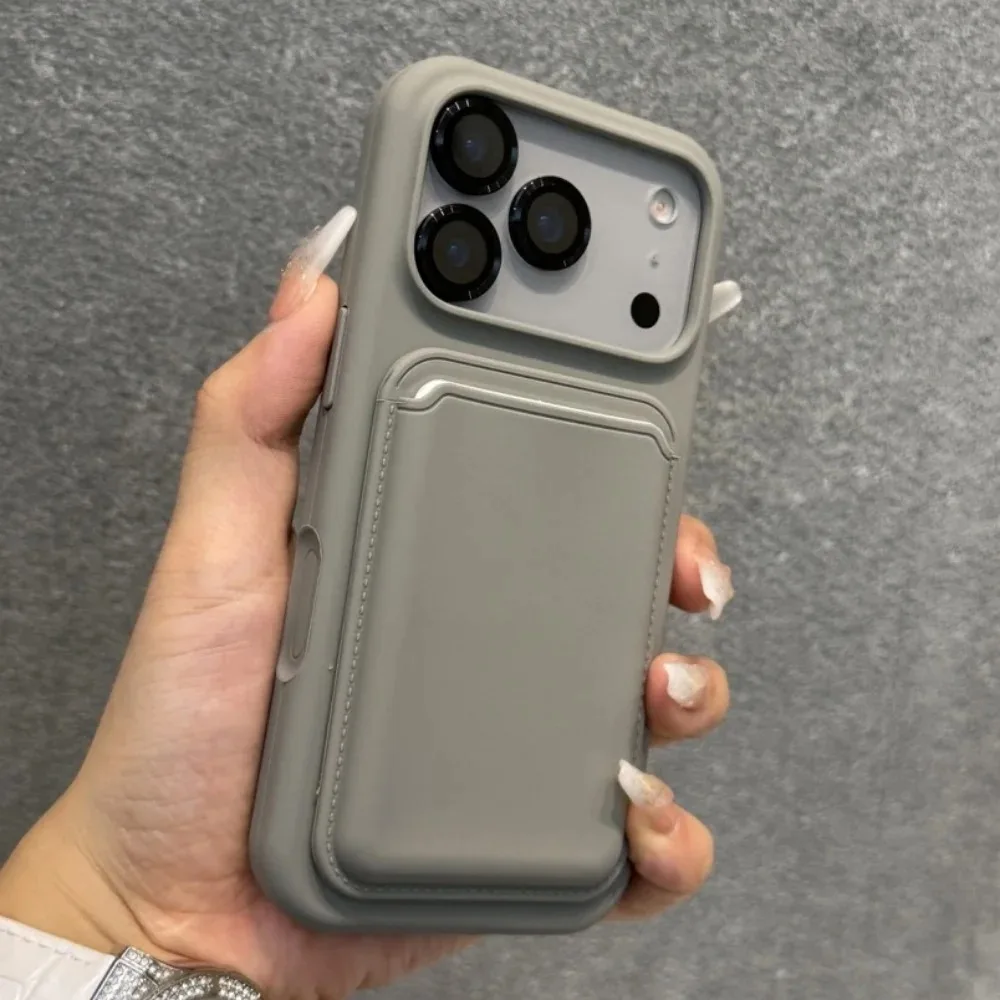 Luxury Magnetic Liquid Silicone Phone Case for IPhone 16 17 
