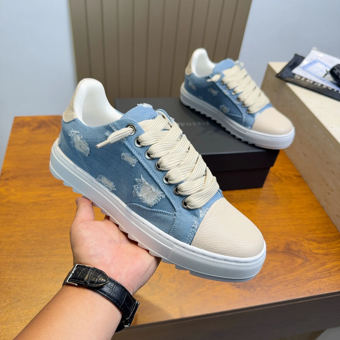 New Retro Ripped Denim Platform Sneakers Unisex Lace-up Platform Casual Sneakers Street Style Washed Canvas Skate Shoes Gifts
