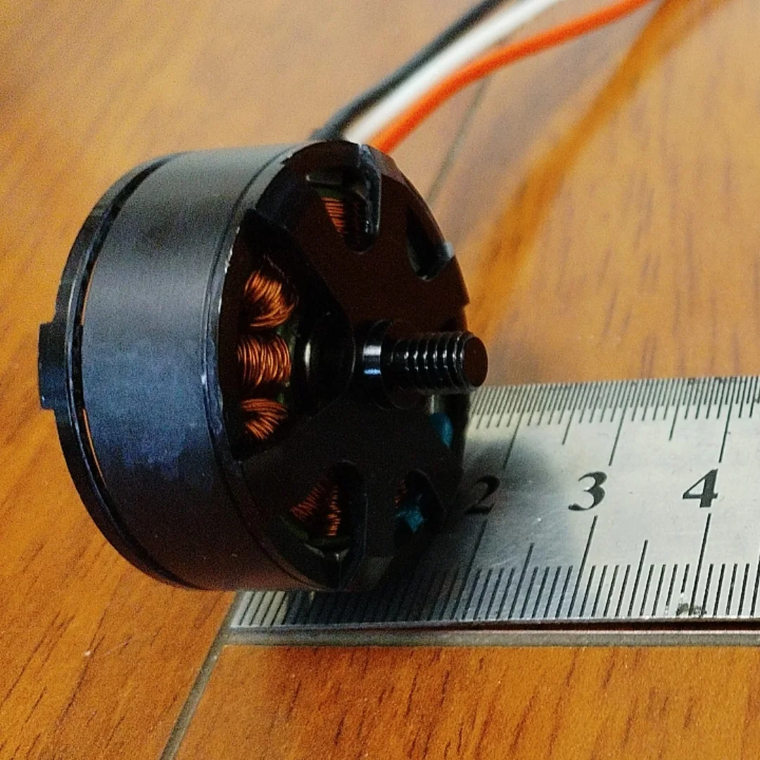 3518 Motor Tanpa Sikat KV650 untuk Model Navigasi Aksesori Pesawat Spindel Mesin Pesawat UAV Empat Sumbu