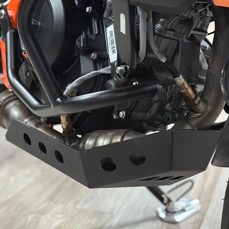 Аксессуары для мотоциклов, защита двигателя, защитная крышка шасси, подходит для DUKE 390 250, для DUKE 390 DUKE 250 2024