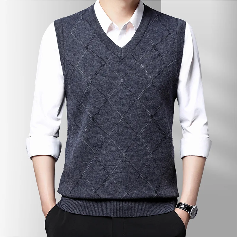 

Middle Aged Business V-neck Sweater Tank Printed Patchwork Screw Thread Loose Jacquard Slim Sleeveless Knitted Top JJ297