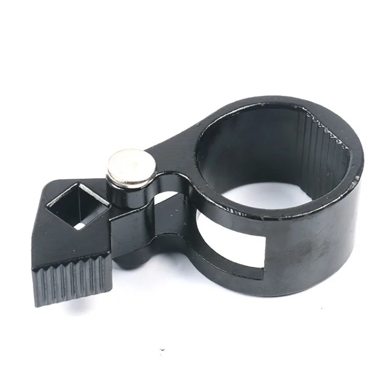 

The universal 27-42mm steering ball joint remover is suitable for disassembling/installing chassis joysticks