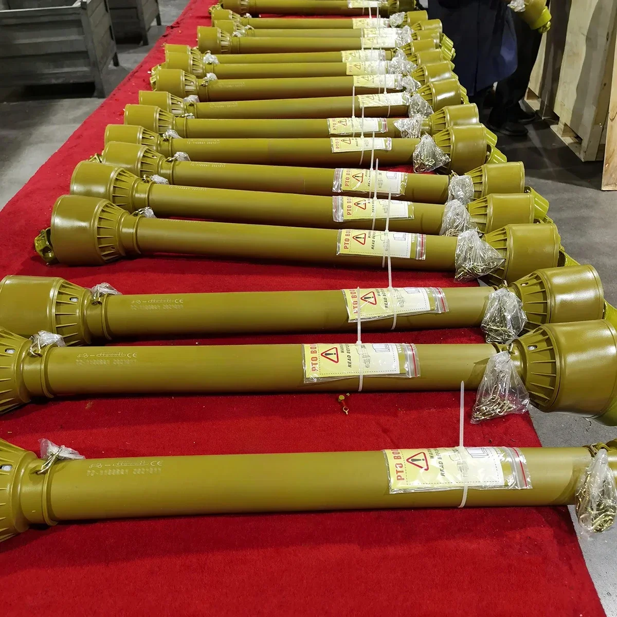 

Agricultural Machinery Drive Shaft Assembly, Lemon Tube L-type PTO Drive Shaft, Harvester Tillage Machine Accessories