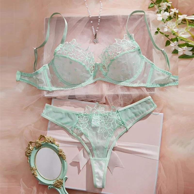 

Female Lingeries Sexy Hot Bra Set Transparent Underwear Sexy Girl Fresh Green Erotic Lingerie 2 Pcs Intimate Youth Sexy Lingerie