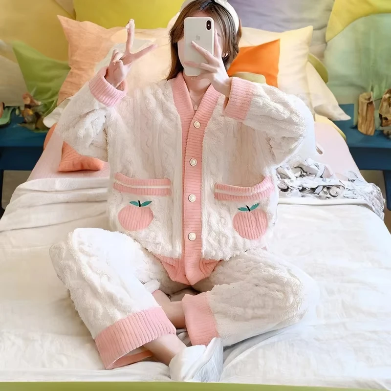 مجموعة بيجامات من القطيفة للنساء، فيتيمنتس دي نوي هارفي كاواي بناتي، فيتيمينتس دي دي ديكانتي دي كونتراكتس، تري #1