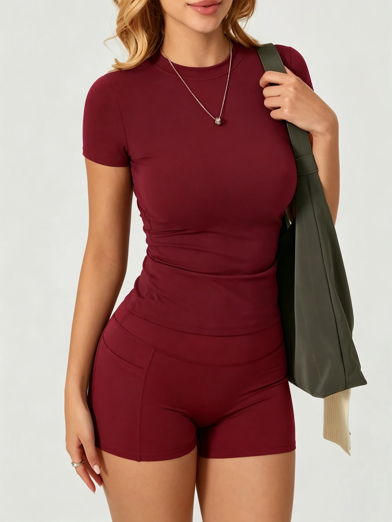 Lässiges Damen 2-teiliges Set: Nahtloses Kurzarm-T-Shirt und Biker-Shorts, Weiche Atmungsaktive Loungewear, Trainingsanzug mit Taschen – Detail 17