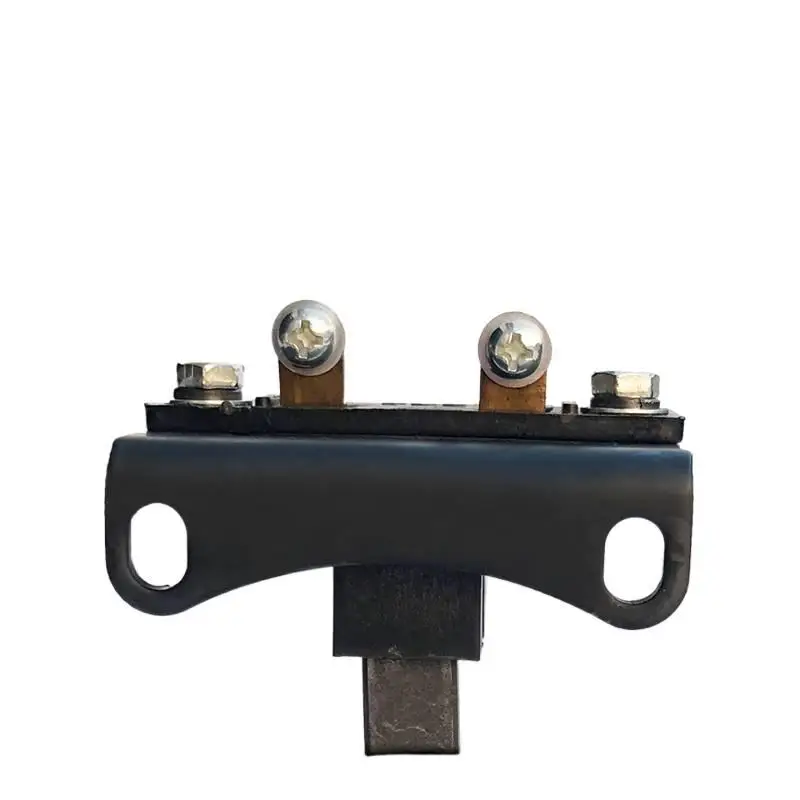 

Для деталей двухцилиндрового генератора Q: щетки Honda GX620/630/690 8,5/10 кВт2V77/78 держатель угольной щетки D