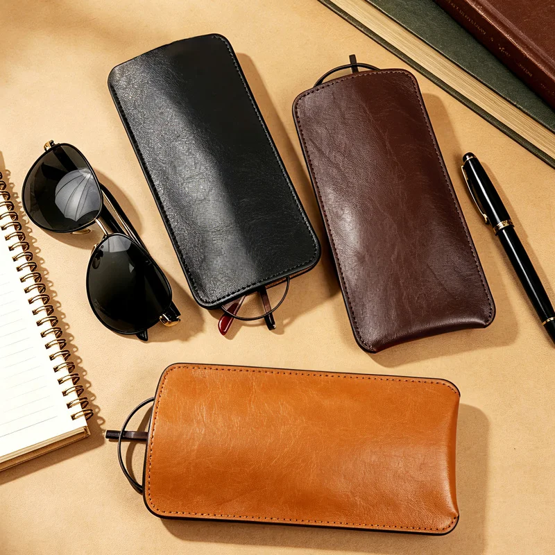 Vintage Soft Leather Pen Pouch Simple Pure Handmade Leather Small Pen case Men's and Women's Portable Storage Glasses Bag