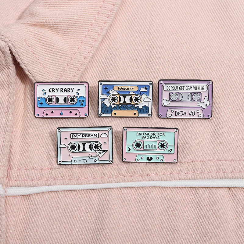 Vintage Tape Enamel Brooch The CURE Butter 1989 Lover Midnights Cartoon Rock CD Badge Punk Lapel Pins Jewelry Gift Accessories