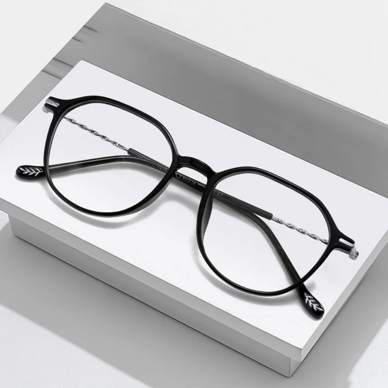 

Fashionable Flat Light Frame Myopia Glasses Polygonal Design -0.5 -1.0 -1.5 -2.0 To -6.0