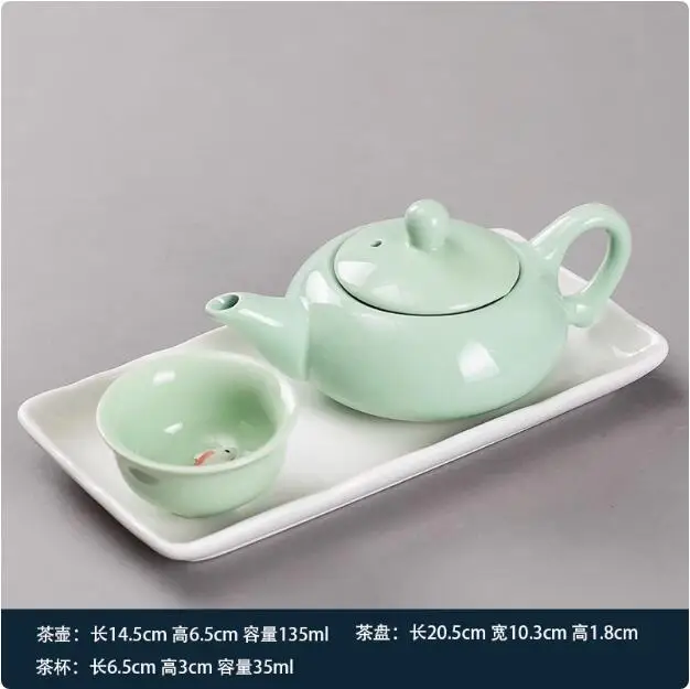 Kung Fu theeservies met theeblad, eenvoudige moderne theepot, Japans, hotelkamers, slaapzaal, thuis
