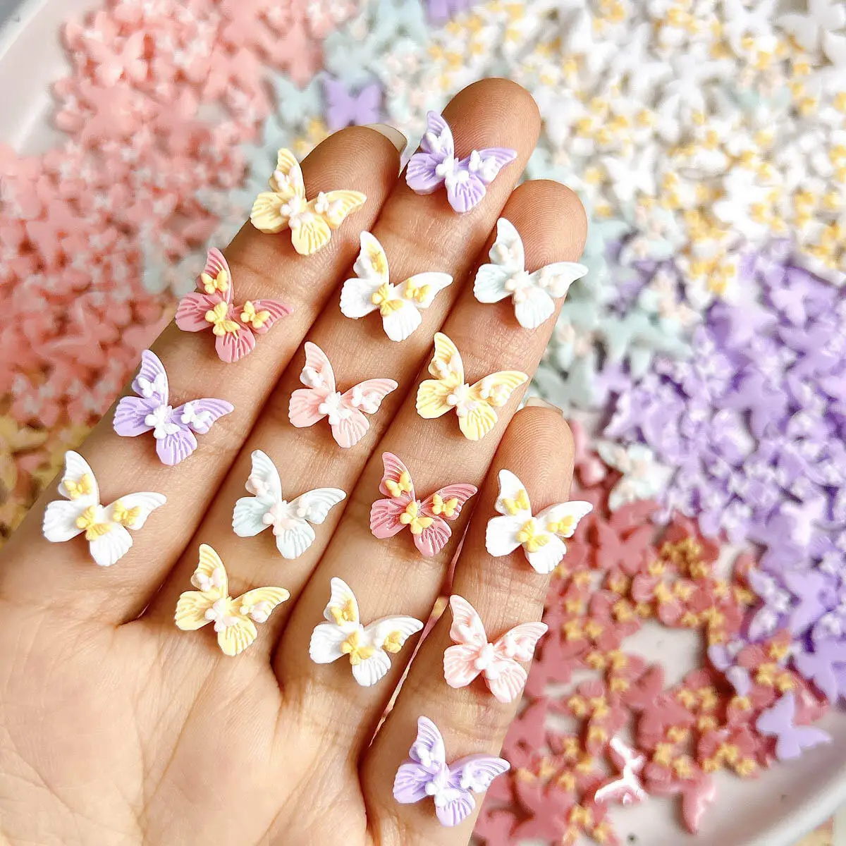 30 pièces fée coloré résine papillon ongles breloques Kawaii papillon Nail Art décoration pièces pour coque de téléphone pinces à cheveux bricolage artisanat