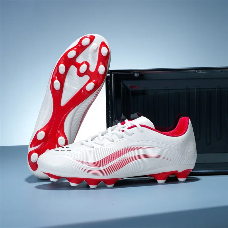 

Breathable football shoes for men, FG/TF long nail artificial turf anti slip sports shoes, a must-have for fans