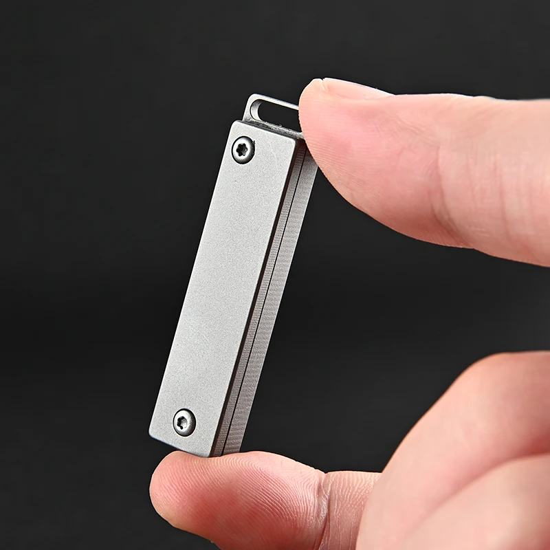 Titanium Alloy MINI Gear Folding Knife D2 Blade Multifunctional Outdoor EDC Self-defens Tool Outdoor Portable Utility Keychain