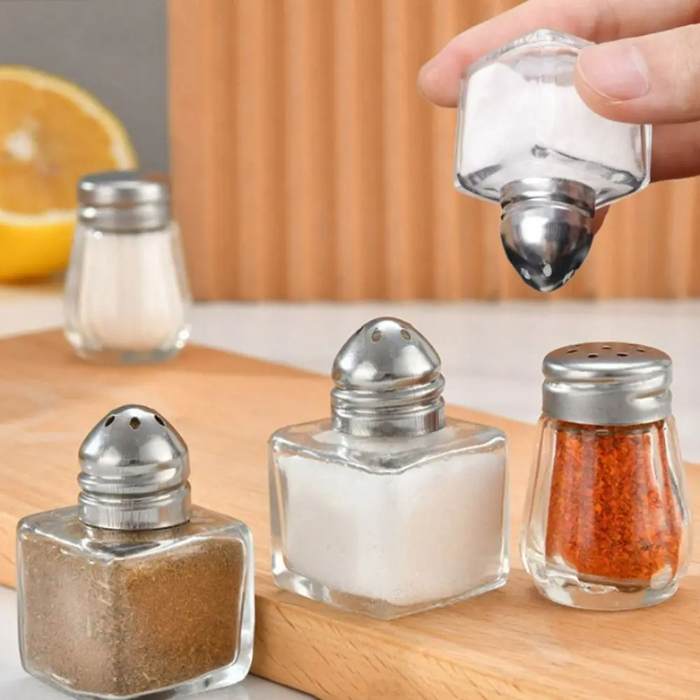 10/15ML Mini Seasoning Bottle Transparent Glass Spice Jars BBQ Pepper Spice Salt Shaker Jar Food Storage Container with Lid