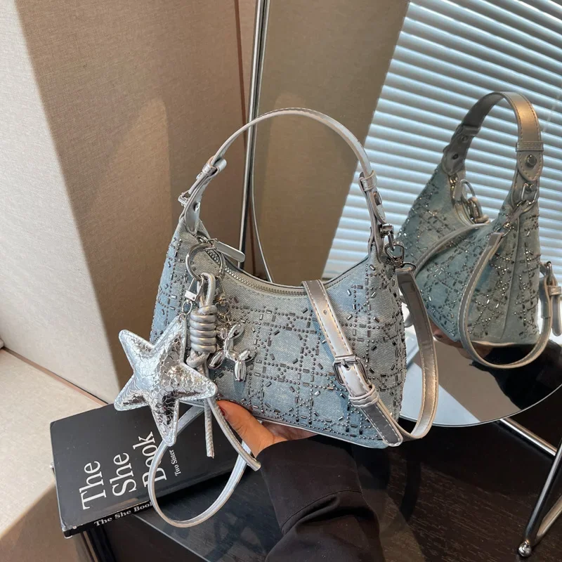 

2025 украшенная кристаллами сумка-хобо, женская просторная сумка на плечо и слинге, кошелек под мышками, незаменимый корейский минималистичный шикарный кошелек с верхней ручкой