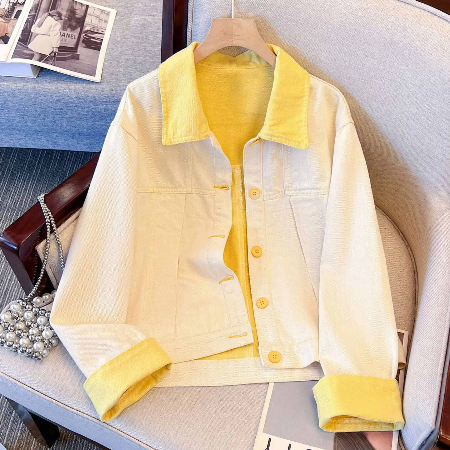 Yellow Lapel Denim Jacket Women's Spring And Autumn 2026 New Women's College Style Short Jacket Top Denim Coat Blue Outcoat