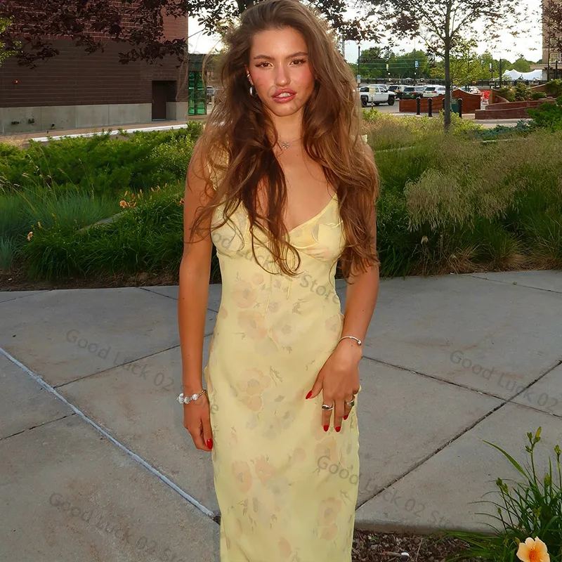 فستان كامي نسائي منقوش عليه زهور لعام 2025 بفيونكة رفيعة وفتحة رقبة على شكل V عميقة بدون ظهر وكشكشة وحزام سباغيتي فستان طويل ضيق لنادي الحفلات #2