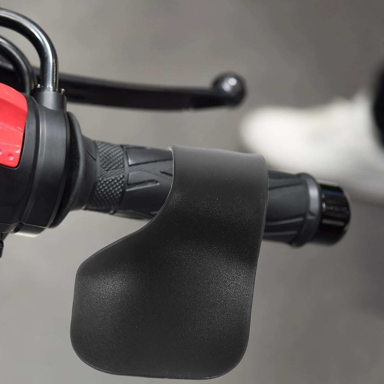 

Устройство управления дроссельной заслонкой для мотоцикла, 2 шт., с эргономичным дизайном для путешествий на дальние расстояния, снижает усталость, универсальный круиз-контроль