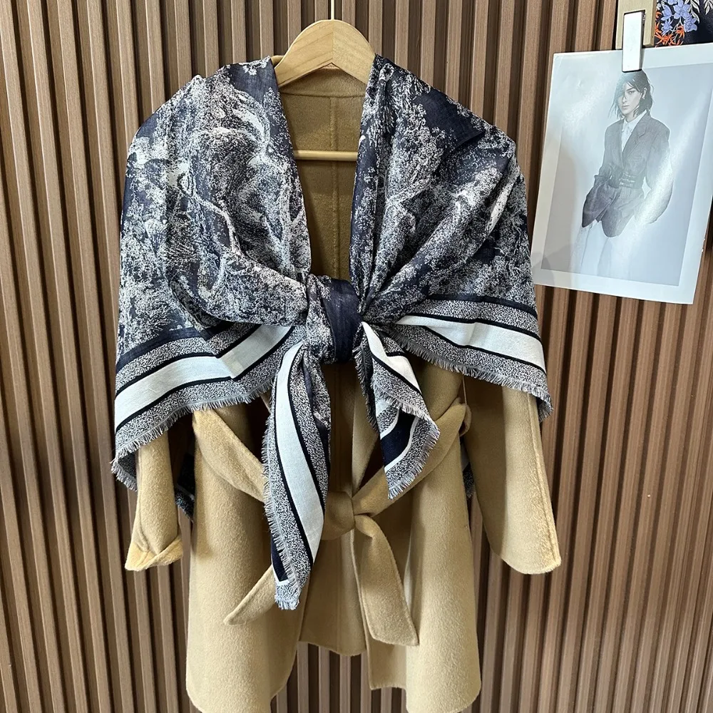 Autumn and Winter Double-sided Jacquard Scarf Versatile High-end Warm Shawl Wool+Modal 130x130cm Square Towel