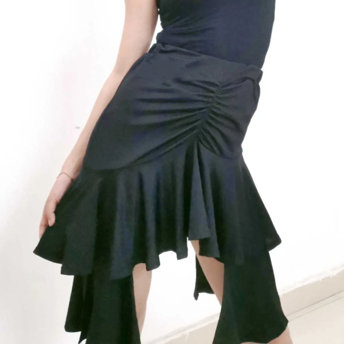 

Latin Dance Skirt Half Skirt Performance Competition Costume Practice Irregular Medium Length skirt