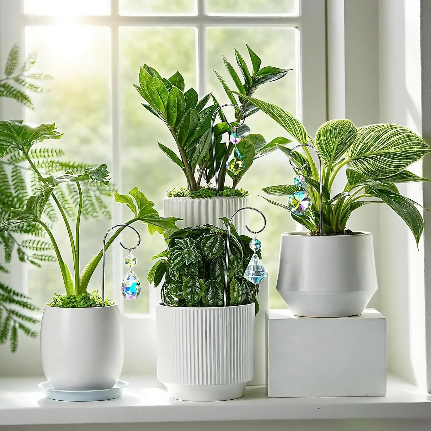 4PC Mini Potted Plants Trellis with Crystal Prisms Suncatchers Rainbow Maker Plant Stakes SunCatchers Plant Decorations