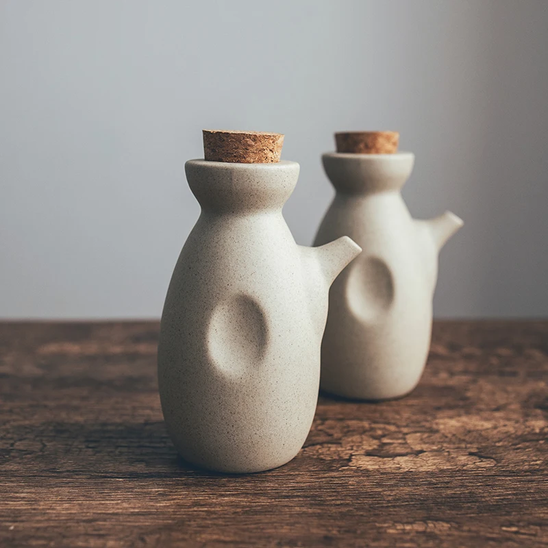 Japanese Style Crude Pottery Oil Vinegar Pot Seasoning Bottle Ceramic Sake Pot Home Commercial Wine Chinese Soy Sauce BottleZC26
