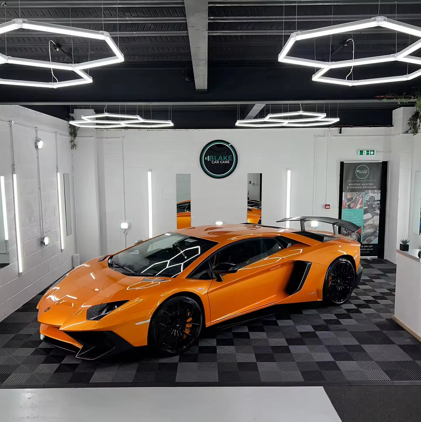 Interlocking Garage Floor Tiles Car Wash Room Floor Mat Multi Function Floor Slab for Garage Drop Shipping