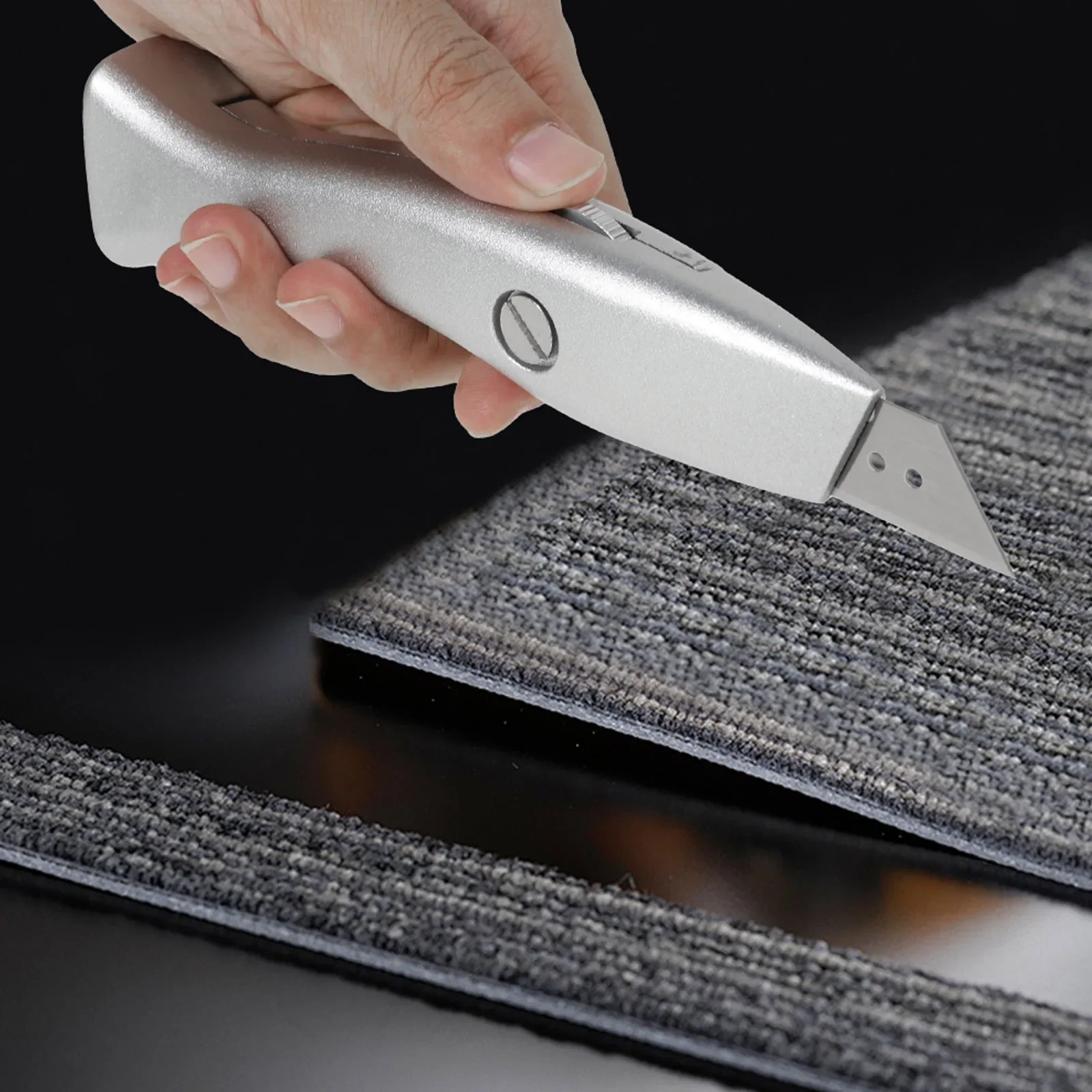 Carpet Knife Set Utility Knife with Blade Replacement Heavy Duty Carpet Cutter Alloy Cutting Tool for Cardboard, Carpet, Plastic