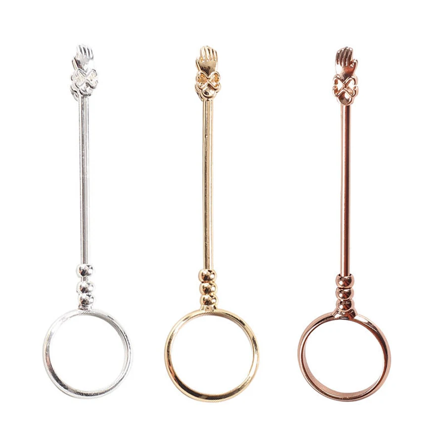 1pcs Vintage Metal Cigarette Holder Ring Rack 17mm Diameter Slim Cigarettes Finger Clip Smoker Accessory for Men And Women
