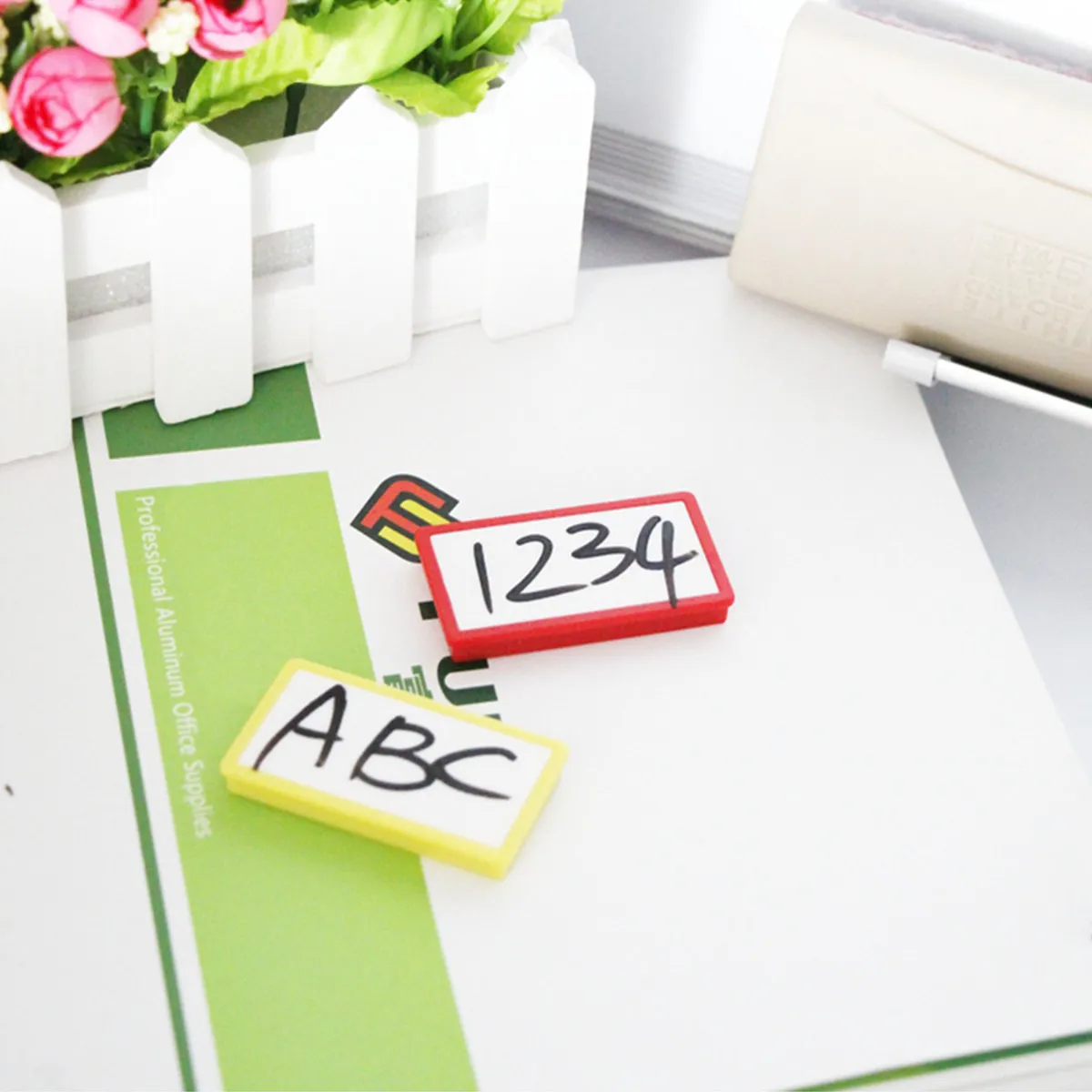 

18Pcs Magnetic Buckle Writable Labels Glossy Dry Erase Face for Classroom Refrigerator Blackboards Magnetic Supplies