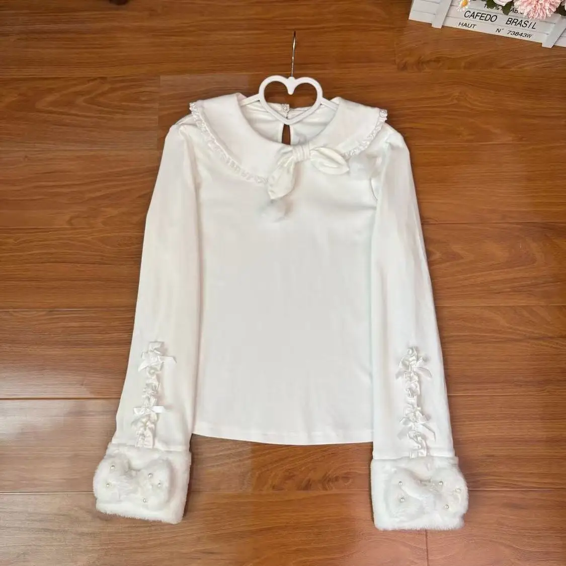 

Japan Lolita Cute German Velvet Layered Bottoming Shirt For Women Autumn And Winter Thin Bow Stitching Fur Slim-Fitting Top