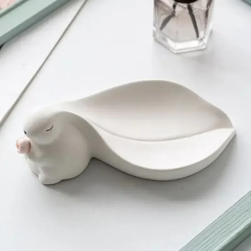 New Cute Rabbit Ceramic Soap Box Decorative Bathroom Drainage Soap Dish Storage Wash Desk Decor Home Accessories Christmas Gifts