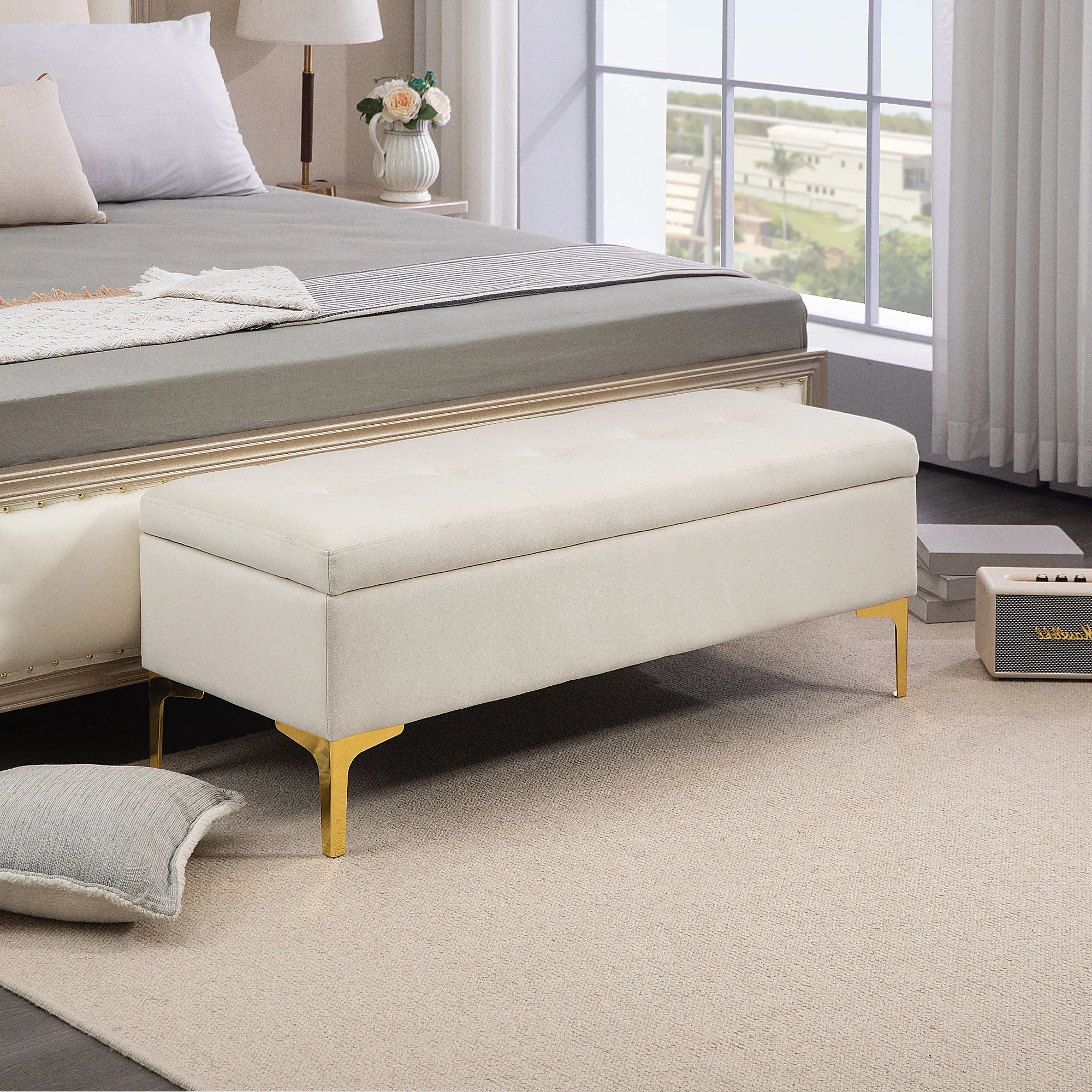 HOMCOM Sitzbank mit Stauraum, Polsterbank mit Samtoptik, Metallbeine, Bettbank für Wohnzimmer, Schlafzimmer, Flur, 120 x 44 x 44,5 cm, Beige